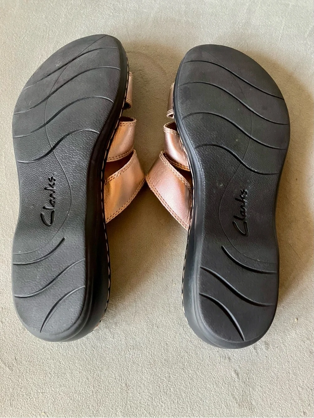 Clarks sandals metallic